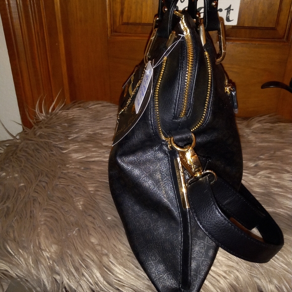 Big Buddha NWT blk with gold hardware has many cute features see pics. - Picture 2 of 10